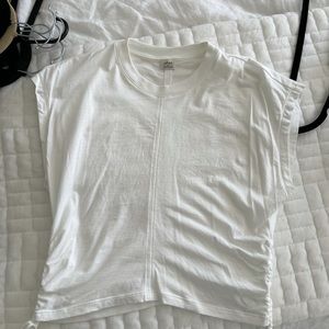 Aritzia ruched white tee